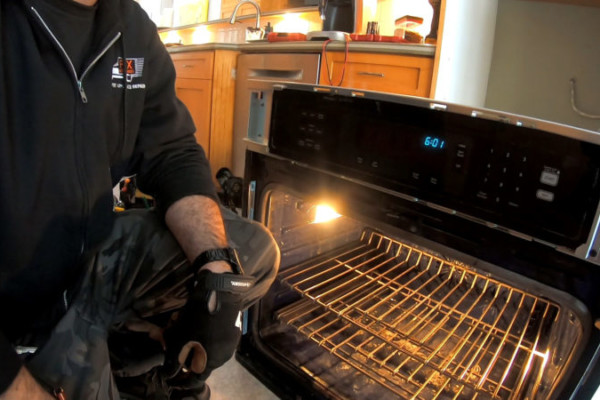 5 Reasons Gas Oven Won’t Heat Up Properly and Tips What to Do